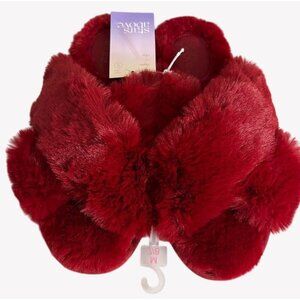 New With Tags Size M 7/8 Womens Stars Above Faux Fur Red Cozy Lounging Slippers